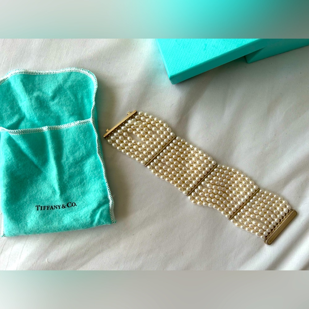 Pearl bracelet Tiffany jewelry